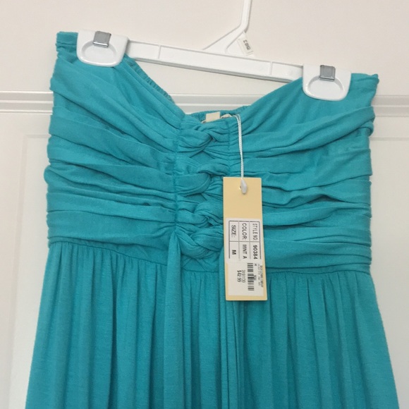 Super beautiful and comfy beach dress - Picture 2 of 3